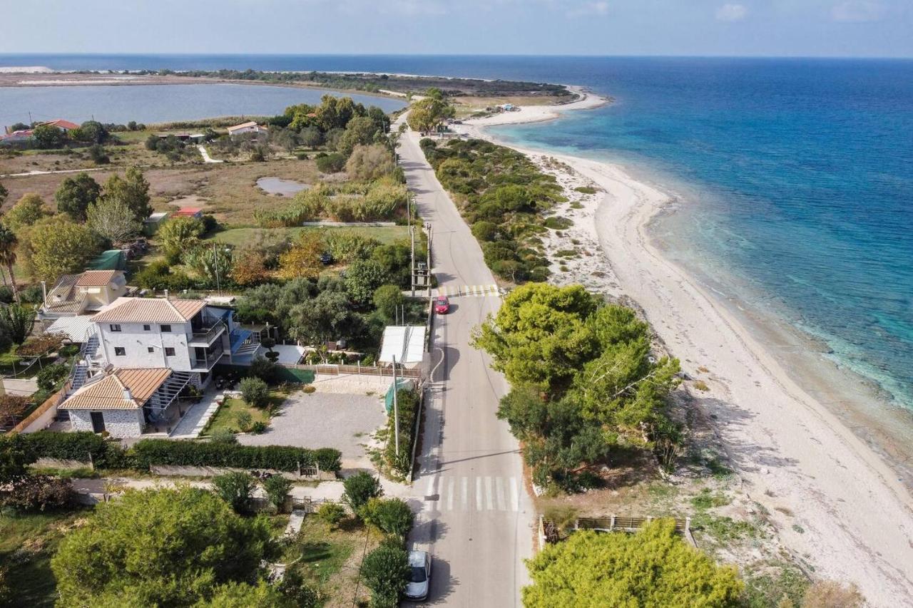 Villa On The Sea Agia Marina  Zewnętrze zdjęcie